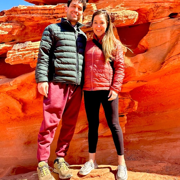 Meet your Posher, Tiffany - Picture 3 of 4